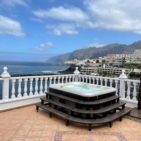 Luxury Gigantes Puerto de Santiago (Tenerife)